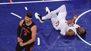 De la mano de Josh Hart, Knicks dejan tendidos a Cavs en el Juego 2
