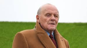 Anthony Hopkins Addresses Estrangement from Daughter