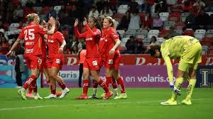 Diablas Rojas, por el liderato ante las Rojinegras