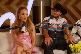 Luke Bryan Defends Carrie Underwood After She Was Booed on ‘American Idol’