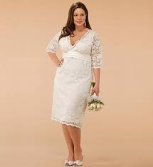 Resultado de imagem para novos modelos de plus size para noivas
