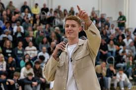 Kevin Huerter Cleared for Bulls' NBA Play-In Push Despite Neck Injury