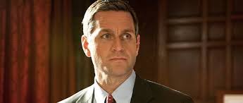 Peter Hermann als Christopher Cox in „Too Big to Fail“ (c) HBO Films
