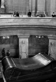 Image result for hitler at napoleon's tomb