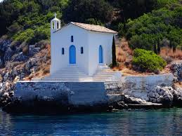 Αποτέλεσμα εικόνας για εκκλησακια στη θαλασσα