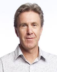 Glenn Robbins, a graduate of Drama and Media at Melbourne State College, first moved into performing in 1981. As a stand-up comedian, he enjoyed performing ... - GlennRobbins2012