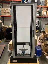 ADMET eXpert 2610 Dual Column 5kN Universal Testing Machine ...