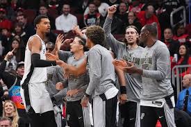 Wembanyama scores 38 points as the Spurs rally past the Bulls for a 121-117 victory