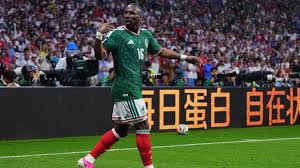 Quiñones se convierte en máximo goleador de México en Mundiales