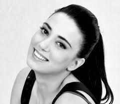 Résultat de recherche d'images pour "ceren yalazoğlu"