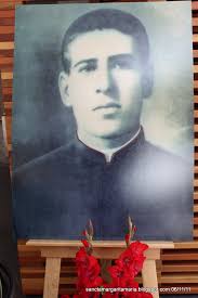 Toribio (en français Thuribe, en latin Thuribius) Romo Gonzalez est un ecclésiastique mexicain né le 16 Avril 1900 dans le village de Santa Ana de Guadalupe ... - img-7920