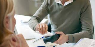 Une assurance vie bien trop alléchante… ces petits investisseurs trompés par des escrocs