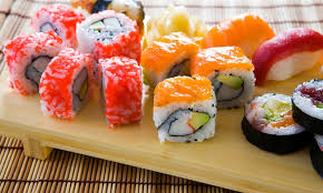 Votre sushi préféré Images?q=tbn:ANd9GcRhZ5-bhwnbAupeuMqhD0BDL78fdLlmwzzslqhL_Ky5irNYonJyPA
