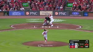 Tyler Stephenson's grand slam (3)