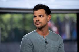 Taylor Lautner’s Emotional Response to Speak Now Taylor’s Version: ‘A Deep Sense of Comfort’.