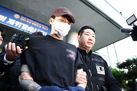 ‘장모 살해·아내 납치’ 김성우 송치… 접근금지 중에도 스토킹