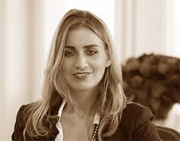 Oxana Hogan Lovells corporate partner Oxana Balayan, 40, served as lead counsel for the buyer in this week&#39;s $1.65 billion acquisition of the Kopeyka retail ... - 6a00e55044cbaf88340147e0921b77970b-pi