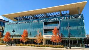 Wayne State's Ilitch School Receives $500K from JPMorgan Chase