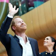 Príncipe Harry vai ao Reino Unido junto dos filhos em julho, diz jornal