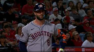 Angels Defeat Astros, Dimming Playoff Hopes; Tigers Closer to Wild Card