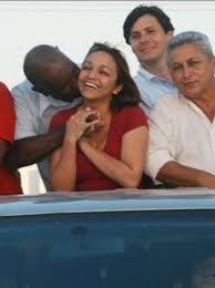 Resultado de imagem para ELIZIANE GAMA E FAMÍLIA