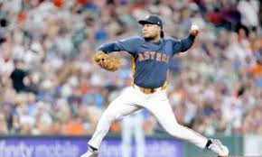 ¡Altuve la desaparece! Astros vencen a los Cachorros con jonrón clave