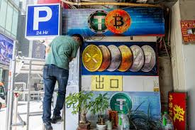Cryptocurrencies Sink as $1.5 Billion in Bullish Bets Wiped Out