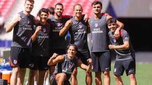 Simeone da una convocatoria del Atlético con novedades para medirse al Arsenal