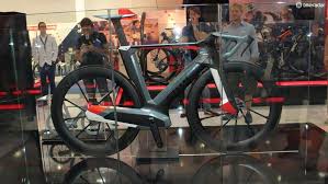 http://andaluciaciclismo.blogspot.com.es/2014/10/la-bicicleta-del-futuro-la-marca-bmc.html