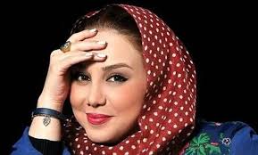 خانم بازیگر سبیل گذاشت، مرد شد و مردی را به فرزندی قبول کرد! | ببینید