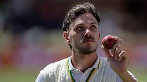 Starc six-for sends SA sliding from 158 for 0 to 329 all out - Cricinfo