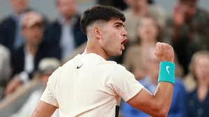 Escabechina de Alcaraz en Roland Garros con estilo propio