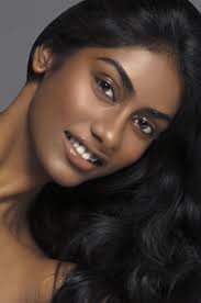 Beauty:FIONA SINGH - 6a00e553d2210f883301a3fcd55e20970b-800wi