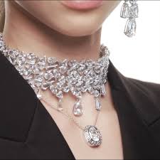 Amazon.com: Swarovski Matrix clip earrings, Square cut, Clear, Rhodium Finish: Clothing, Shoes & Jewelry - Product from Amazon.com