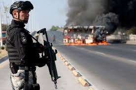Bloqueos y actos de violencia en México tras la muerte de Nemesio Oseguera, alias el Mencho, causan temor en varios estados