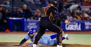 Hermosillo sufre derrota 8-5 en el quinto juego de la serie ante Charros