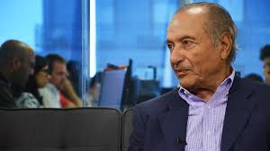 Milei Sigue el Legado Menem: ¿Coincidencias Peligrosas o Necesarias? - Imagen principal del artículo