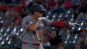 100°F 死局第九局，Walker Jenkins 绝平轰让 MLB 极端高温比赛规则首次被摆上谈判桌