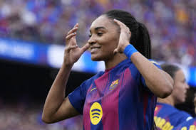 ¿Está Michele Kang preparando otro golpe al Barça? El movimiento que hace soñar al Lyon con Salma