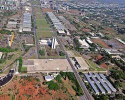 Imagem de Aerial view of the Praça dos Três Poderes, Brasília