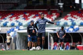 Remo comunica rescisão com jogador emprestado pelo Fluminense