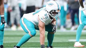 Mike McDaniel stealing another Dolphins free agent for 2026
