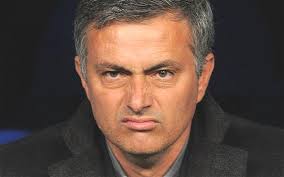 Playing the solid, defensive style of Jose Mourinho, Chelsea FC could be the rock that will break the momentum of the Liverpool FC. - Chelsea-FC-Defensive-Style-of-Jose-Mourinho
