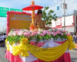 Image of ประเพณีแห่เทียนพรรษา, ลพบุรี