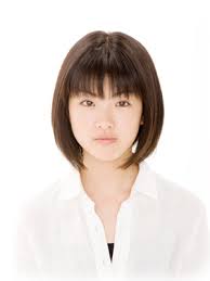 Mayuko Fukuda (L:change the world) and Song hye kyo &lt;in some angles&gt;.what do u think? - 9308f329dedf10_full