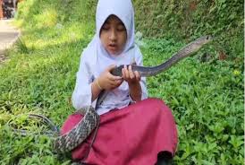 Ular : la rencontre qui retient son souffle