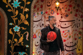 عکس/ حضور بسکتبالیست مشهور NBA در برنامه محفل!