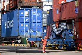 China promete suporte fiscal tempestivo para impulsionar crescimento Por Reuters