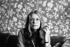 Hillary Clinton, Meghan Markle, Lena Dunham Lead Gloria Steinem Tributes: 'Her Voice Changed Our Country'