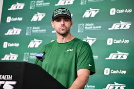Jets, Aaron Glenn change course and part ways with offensive coordinator Tanner Engstrand: Sources
